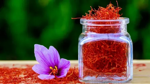 تصویر 1 از زعفران مشهد اصل سرگل ناب صادراتی ممتاز
